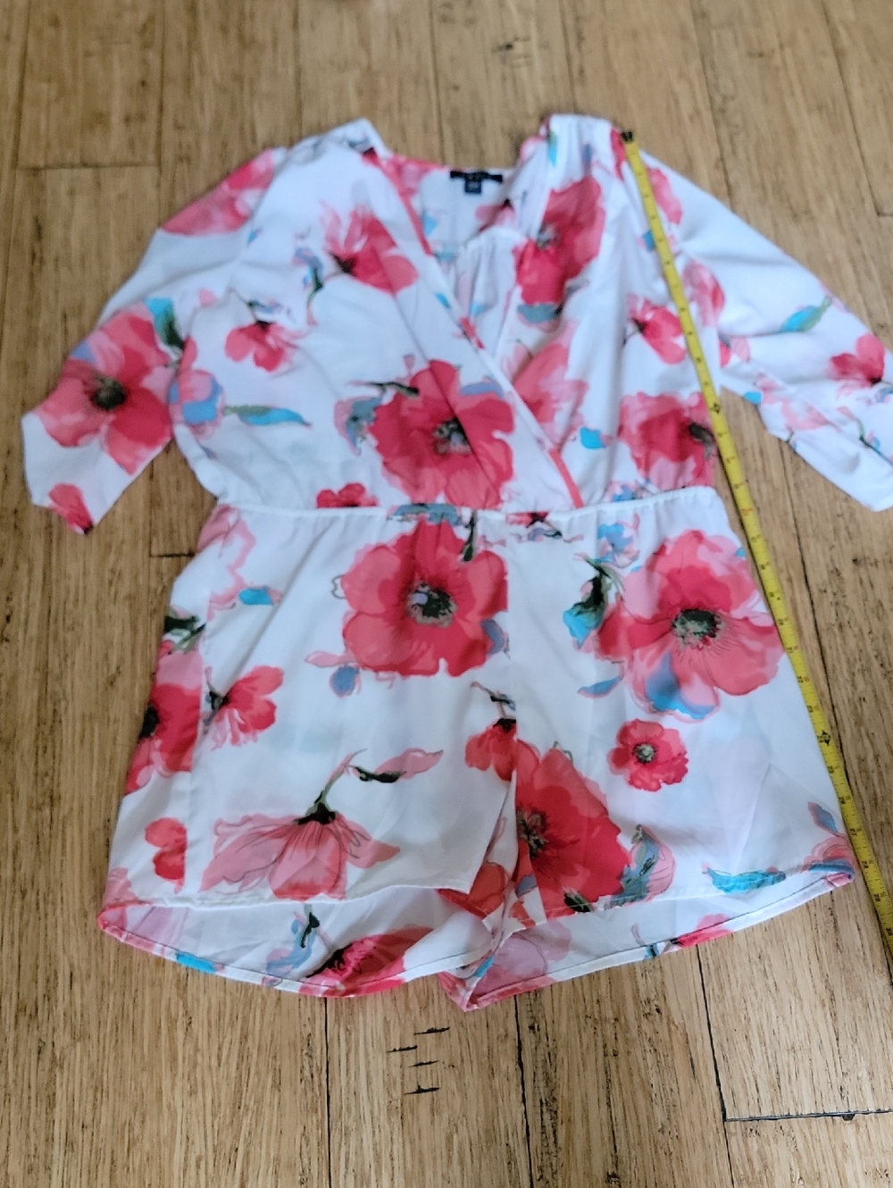 Uk2La Floral Pink & White  One-Piece Romper